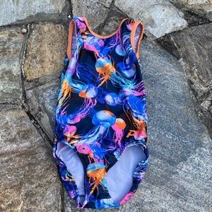 Plum gymnastics leo